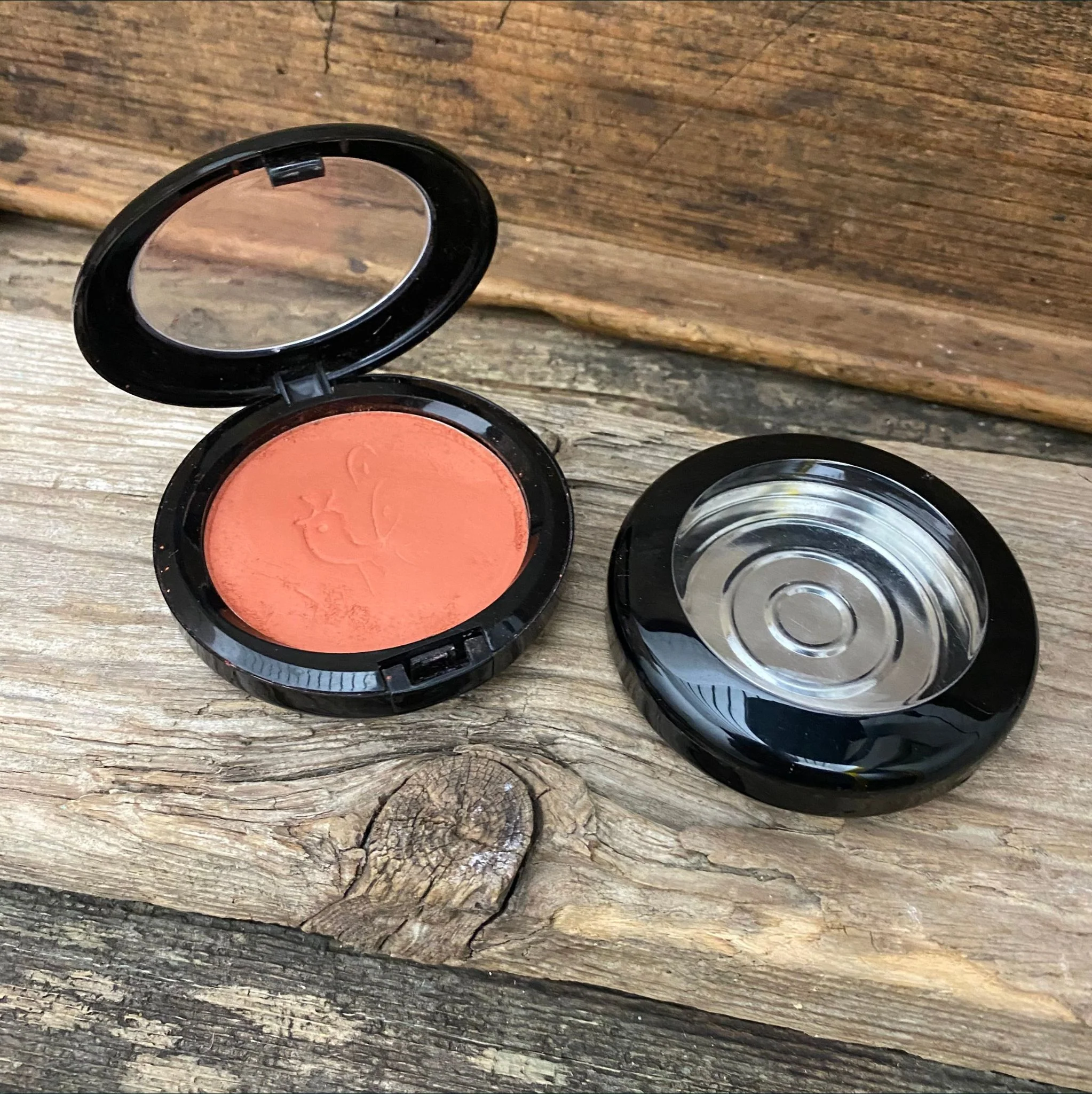 Mineral-Make-up Basis - Image 2